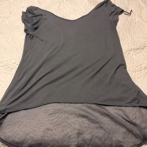 Flowy open sheer back top!